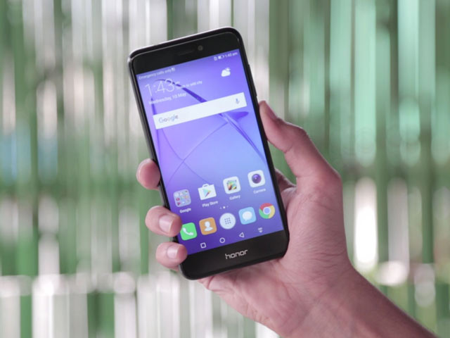 Honor 8 Lite First Look