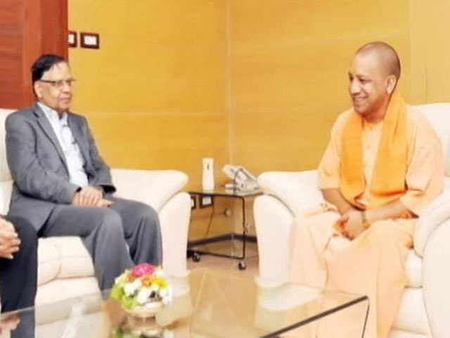 Arvind Panagariya Meets Yogi Adityanath To Prepare UP Blueprint