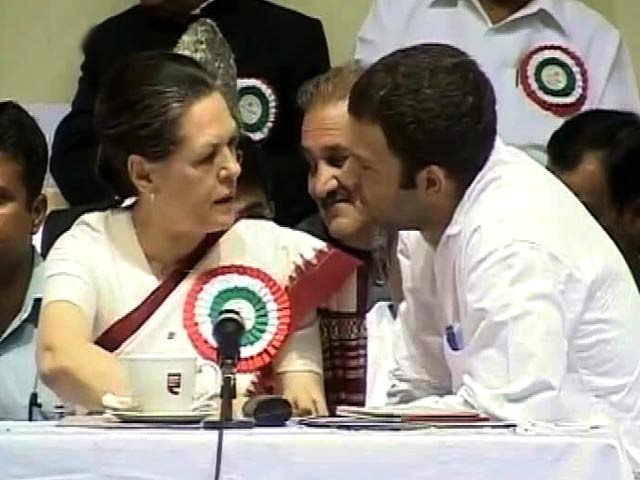 Gandhis To Be Investigated By Tax Officials In National Herald Case