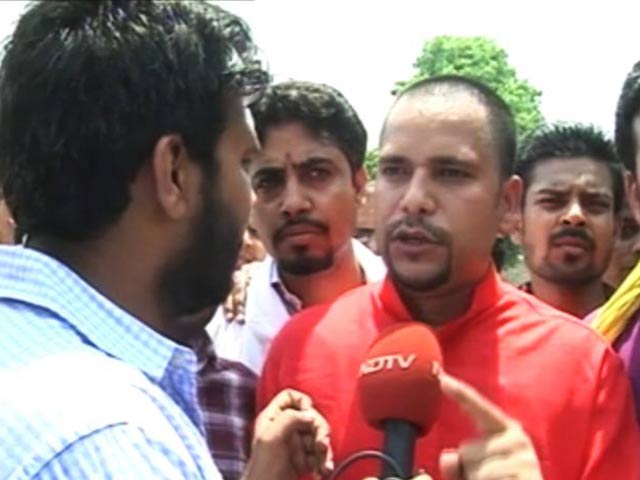 आप MLA संजीव झा ने कहा, कपिल बताएं- अरविंद को पैसे लेते कब देखा