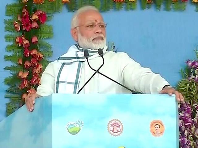 नर्मदा सेवा यात्रा के समापन समारोह में पहुंचे प्रधानमंत्री