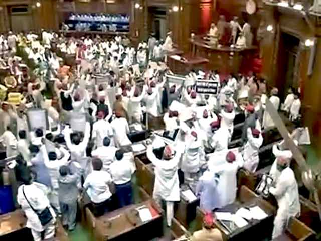 Video : On Day 1 of UP Assembly, Paper Balls Thrown At Governor