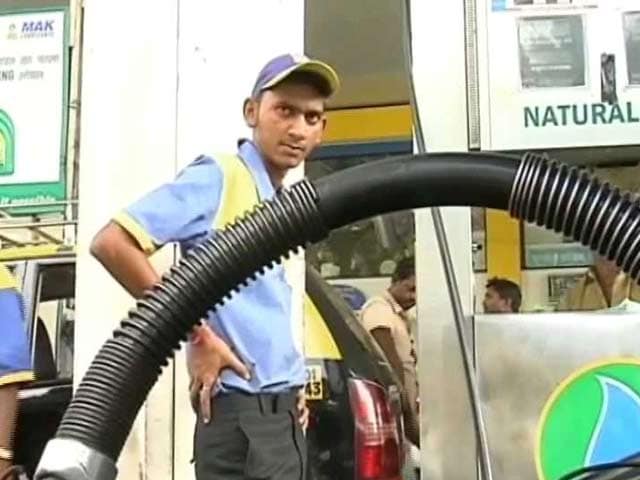 Videos : मुंबई में देश का सबसे महंगा पेट्रोल
