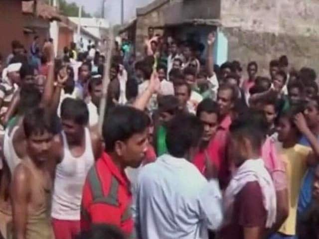 Video : 6 Lynched In Jharkhand Over Child Theft Rumours, Cops Outnumbered By Mob