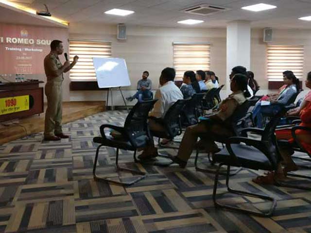 How To Spot A 'Romeo': Training Sessions For Uttar Pradesh Cops