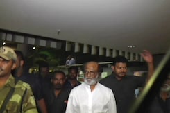 Rajinikanth In Mumbai To Shoot For <i>Kaala</i> Rajinikanth In Mumbai To Shoot For <i>Kaala</i>