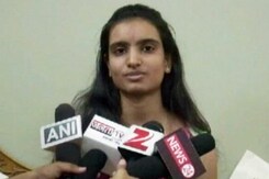 CBSE 12th Result: सेकेंड टॉपर भूमि सावंत ने कहा, 99.4% मार्क्स के बारे में नहीं सोचा था CBSE 12th Result: सेकेंड टॉपर भूमि सावंत ने कहा, 99.4% मार्क्स के बारे में नहीं सोचा था