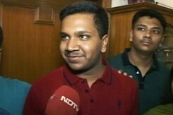 CBSE 12th Result: थर्ड टॉपर आदित्य जैन ने कहा, शुरू से टाइम टेबल बनाकर पढ़ाई की CBSE 12th Result: थर्ड टॉपर आदित्य जैन ने कहा, शुरू से टाइम टेबल बनाकर पढ़ाई की