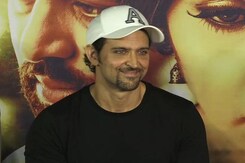 Hrithik Roshan at Marathi Film <i>Hrudyantar</i>'s Trailer Launch Hrithik Roshan at Marathi Film <i>Hrudyantar</i>'s Trailer Launch