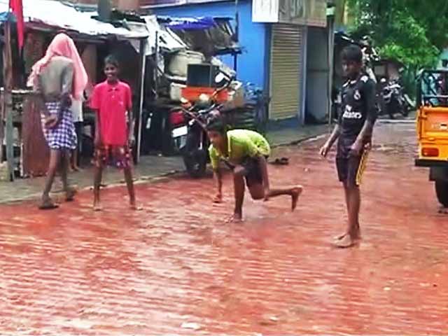 What is this red rain in Kerala