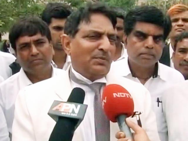 मोरनी को गर्भवती नहीं करता मोर : जज की अजीबोगरीब टिप्पणी