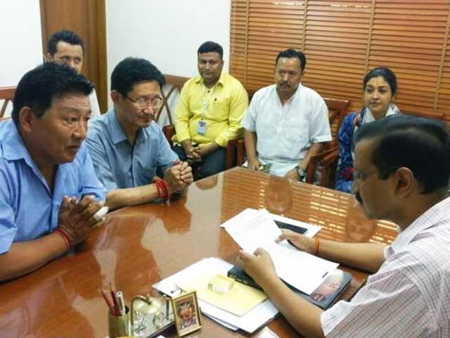 2014 के बाद अरविंद केजरीवाल ने फिर लगाया जनता दरबार