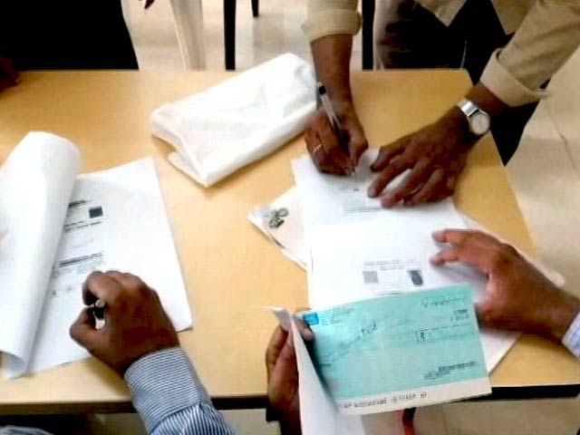 मुंबई पुलिस के फैसले से हजारों निवेशकों के आए अच्छे दिन