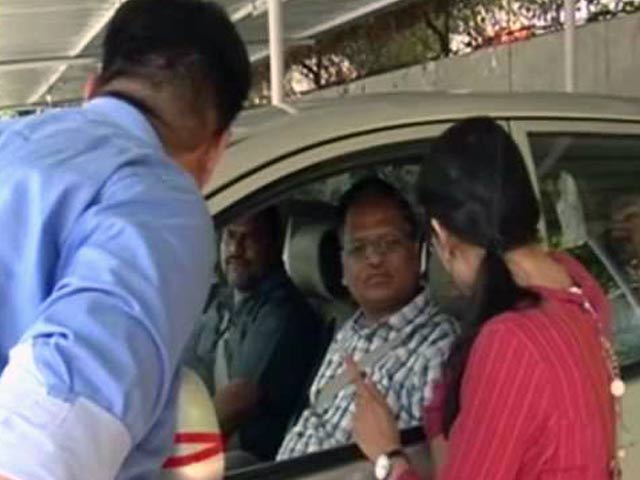 बड़ी ख़बर : हवाला मामले में  दिल्ली के स्वास्थ्य मंत्री से CBI ने की पूछताछ