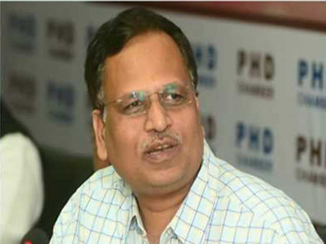 इंडिया 8 बजे :  मनी लॉन्डरिंग मामले में  दिल्ली के स्वास्थ्य मंत्री से CBI ने की 8 घंटे पूछताछ