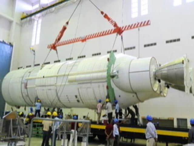 Videos : लॉन्‍च को तैयार जीएसएलवी मार्क 3, पूरी तरह भारत में बना है यह रॉकेट