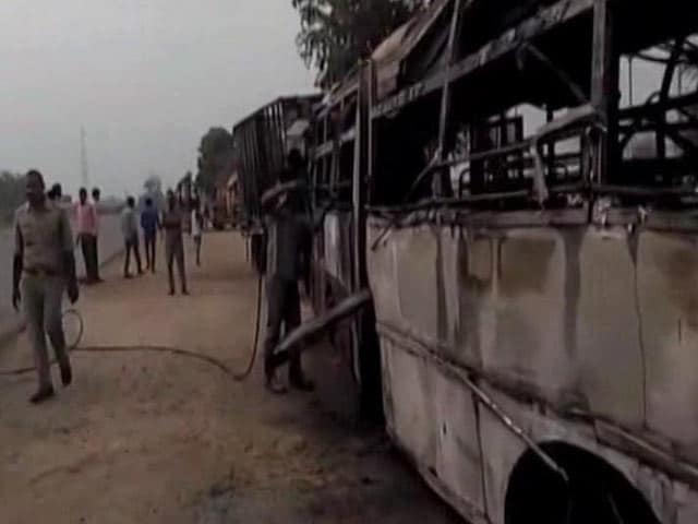 Video : 22 Dead, 15 Injured As Bus Collides With Truck In Uttar Pradesh's Bareilly