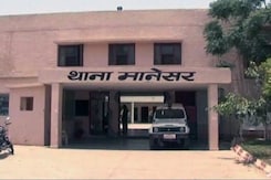 गुड़गांव : ऑटो ड्राइवर और उसके साथियों पर गैंगरेप का आरोप गुड़गांव : ऑटो ड्राइवर और उसके साथियों पर गैंगरेप का आरोप