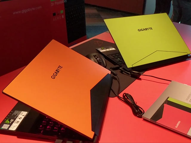 Gigabyte Aero 14, Aero 15 First Look
