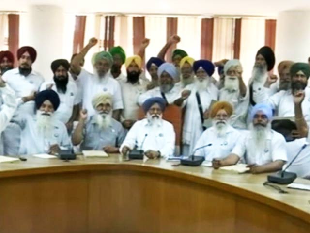 अब पंजाब में भी गुस्से में किसान