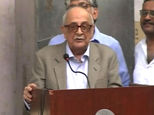 Watch Legal Expert Fali Nariman Slam CBI Over NDTV Raids