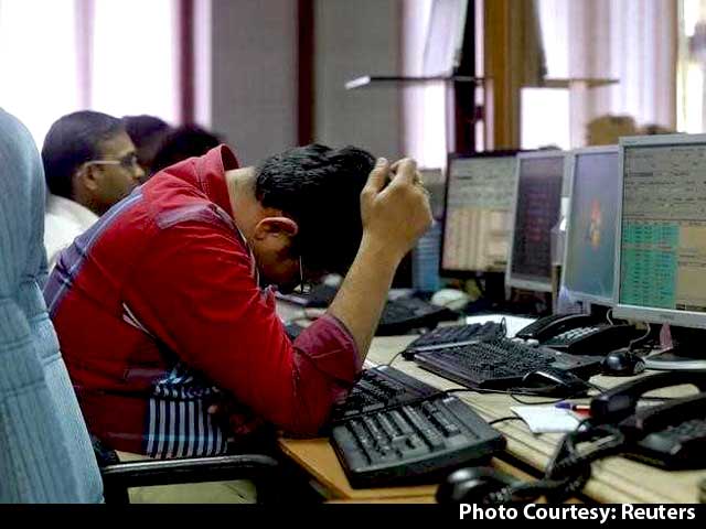 Sensex, Nifty Give Up Early Gains