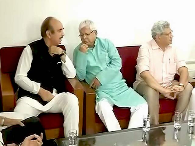 बड़ी ख़बर : राष्ट्रपति चुनाव को लेकर तेज हुई राजनीतिक हलचल, पक्ष-विपक्ष की बैठकें