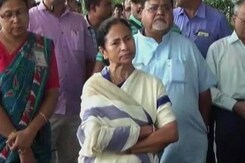 Mamata Banerjee Calls For Peace In Darjeeling As She Heads Abroad Mamata Banerjee Calls For Peace In Darjeeling As She Heads Abroad