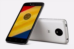 360 Daily: Moto C Plus Set to Launch in India, Wireless Charging on iPhone 8, and More 360 Daily: Moto C Plus Set to Launch in India, Wireless Charging on iPhone 8, and More