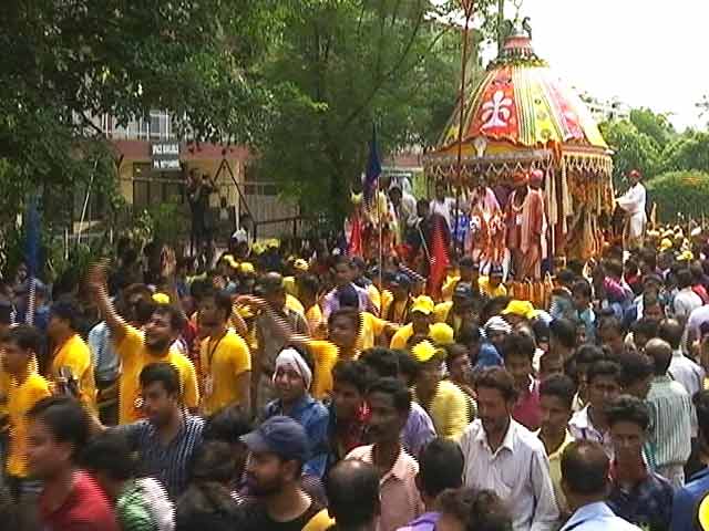 Videos : दिल्ली में धूमधाम से निकाली गई भगवान जगन्नाथ की रथयात्रा