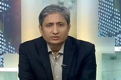 प्राइम टाइम इंट्रो : क्यों होना चाहिए विशेषाधिकार? प्राइम टाइम इंट्रो : क्यों होना चाहिए विशेषाधिकार?