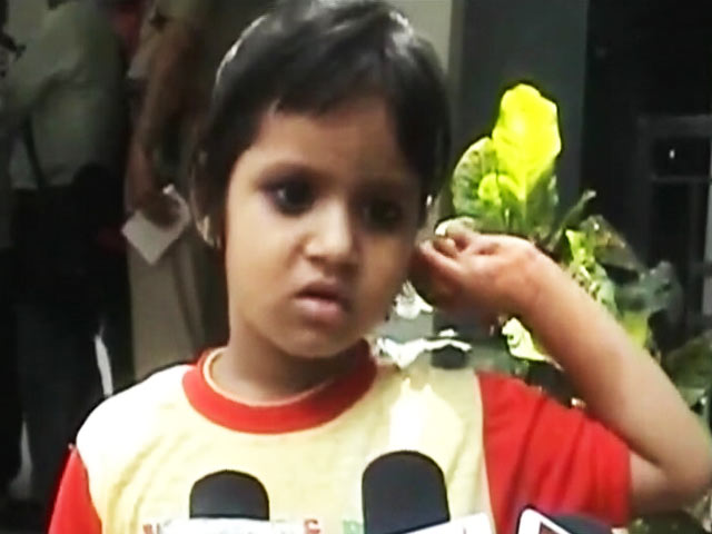 मासूम की पुलिस से मां के कातिलों को पकड़ने की गुहार