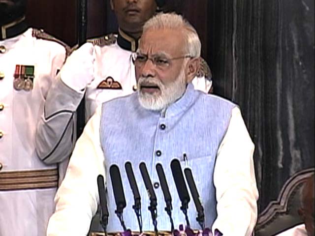 In PM Modi's Speech, A Message For Congress And Mamata Too