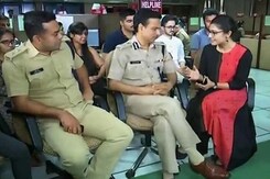 Delhi Launches Women's Safety App Yet Again: 3rd Time Lucky? Delhi Launches Women's Safety App Yet Again: 3rd Time Lucky?
