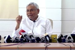 Nitish Kumar Meets Rahul Gandhi, Discusses Charges Against Tejashwi Nitish Kumar Meets Rahul Gandhi, Discusses Charges Against Tejashwi
