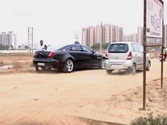 Video : Gurugram Sector Roads Set For a Makeover