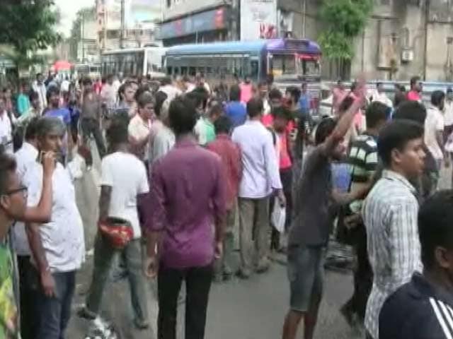 Video : Communal Clashes In Bengal Over Facebook Post, Centre Sends In Troops