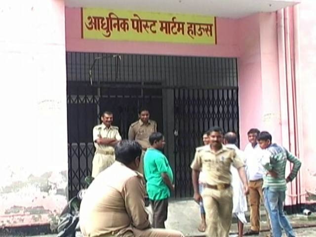 आजमगढ़ : जहरीली शराब पीने से 11 की मौत, 16 की हालत गंभीर