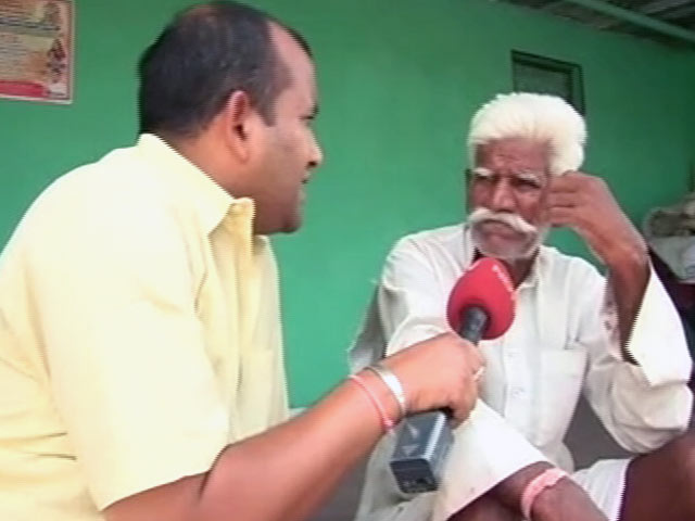 मध्य प्रदेश में खुले में शौच करने को लेकर गांव वालों पर लाखों रुपये का जुर्माना