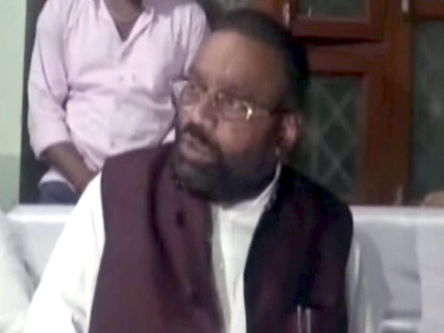 रायबरेली में 5 लोगों को जिंदा जलाने की घटना को लेकर योगी सरकार के दो मंत्री आमने-सामने