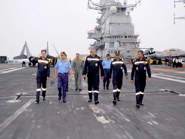 Videos : भारत, जापान और अमेरिका की नौसेना का साझा अभ्यास शुरू
