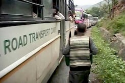 आतंकी हमले के बाद भी बेखौफ जारी है अमरनाथ यात्रा आतंकी हमले के बाद भी बेखौफ जारी है अमरनाथ यात्रा