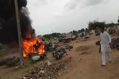 2 Dead, Several Injured In Caste Clashes In Gujarat's Saurashtra Region 2 Dead, Several Injured In Caste Clashes In Gujarat's Saurashtra Region
