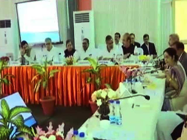 इंडिया 8 बजे : भारत-चीन विवाद पर केंद्र ने विपक्ष को दी जानकारी