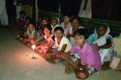 'No Electricity, Can't Sleep Due To Insects': Sleepless Nights For Assam Flood Victims 'No Electricity, Can't Sleep Due To Insects': Sleepless Nights For Assam Flood Victims