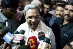 कर्नाटक का अलग झंडा? कर्नाटक का अलग झंडा?
