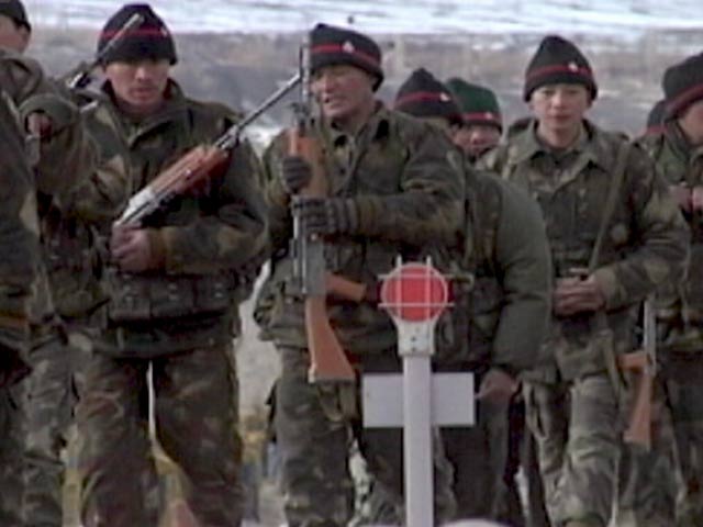 इंडिया 8 बजे : डोकलाम विवाद को लेकर अंतर्राष्ट्रीय बिरादरी के पास पहुंचा चीन