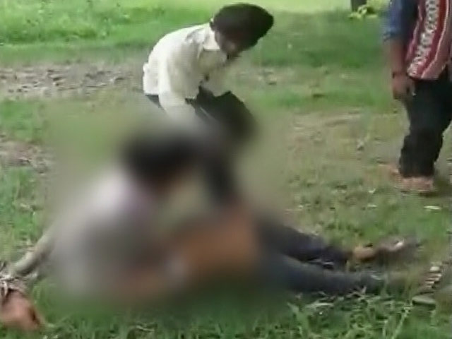 उत्तर प्रदेश में थम नहीं रहा क्राइम