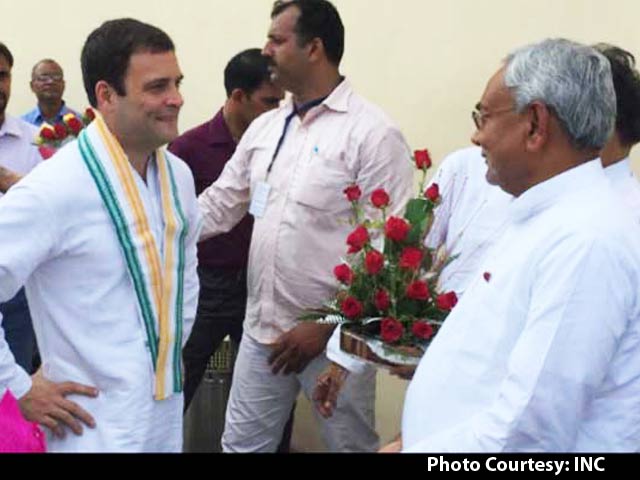 इंडिया 9 बजे : राहुल गांधी से मिले नीतीश, तेजस्वी पर अपना स्टैंड साफ किया - सूत्र