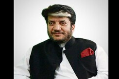 Crackdown On Kashmiri Separatist Widens, Shabir Shah Also Arrested Crackdown On Kashmiri Separatist Widens, Shabir Shah Also Arrested